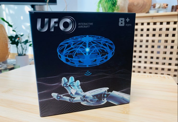  [미니드론] 조종기 없이 UFO 드론 간편하게 날려보자