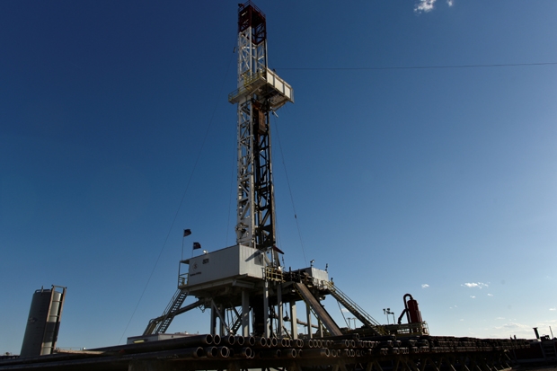 국제유가 4거래일 연속 상승…WTI 배럴당 52.24달러 국제유가 4거래일 연속 상승…WTI 배럴당 52.24달러