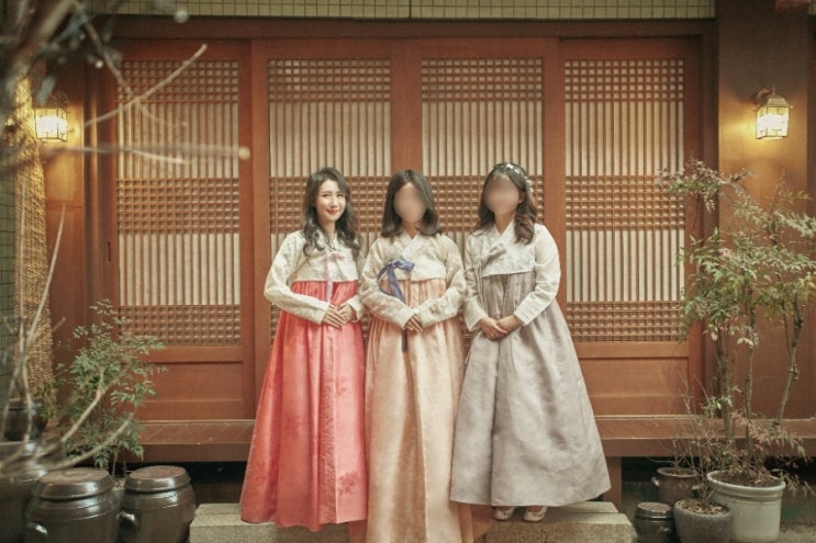  [서울 종로 이색사진관] 감성 사진 맛집 '경복궁 사진관'에서 커플/우정/가족 이미지 사진으로 추억 남기기