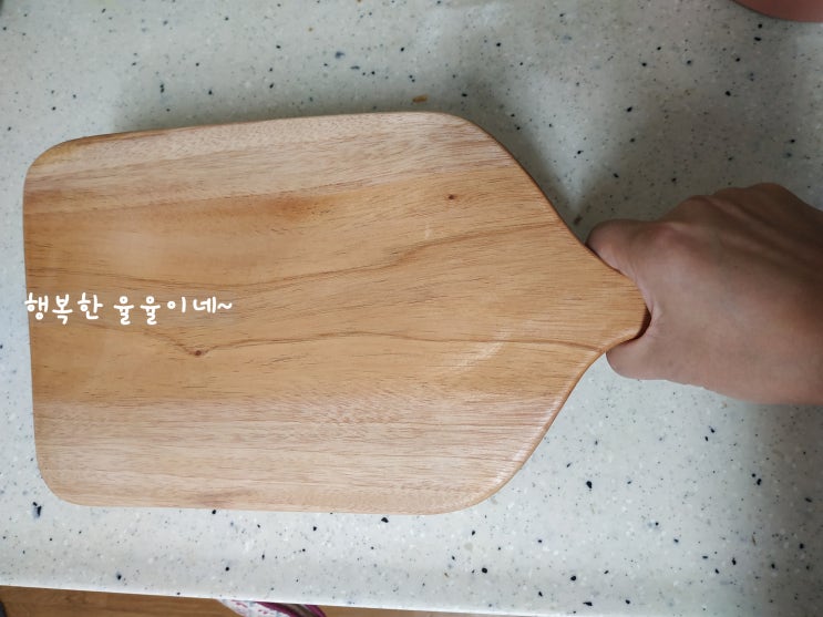  우유야 캠핑가자 이벤트 상품으로 우유쿠폰, STAGER 테이블 커버 매트, 마호가니 원목 도마 받았어요~!