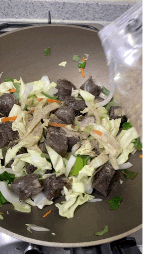  아카내먹..!금요일 혼술 피코크 밀키트 백순대볶음과 함께