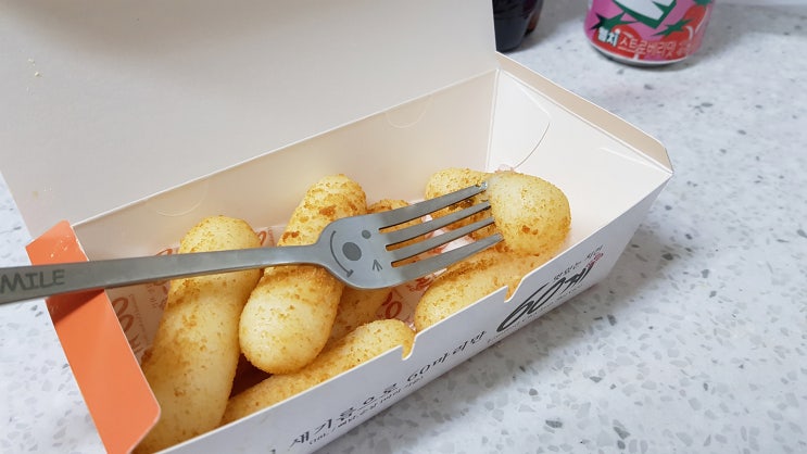 60계 치킨 메뉴 고추윙+치즈스틱 꿀조합! 60계 치킨 메뉴 고추윙+치즈스틱 꿀조합!