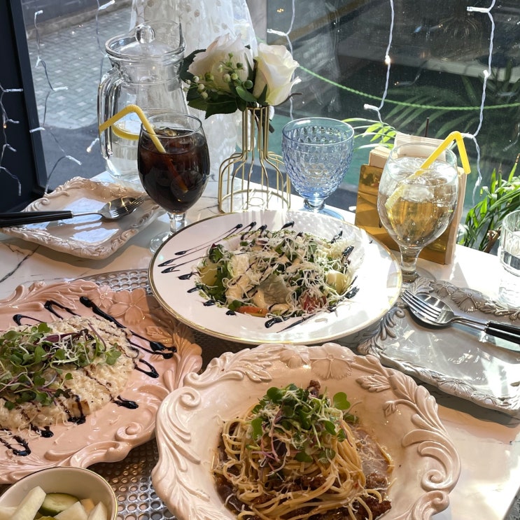  [홍대] 유니의 우아한 식탁 :: 연남동 파스타 맛집 홍대 데이트 장소 추천