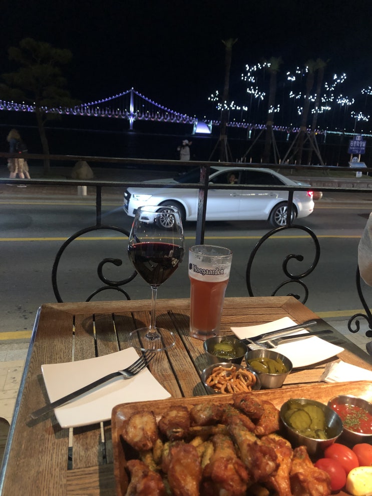  [부산광안리 펍추천] 바다 바로 옆에서 즐길 수 있는 칵테일 맛집추천! "해피몽크"