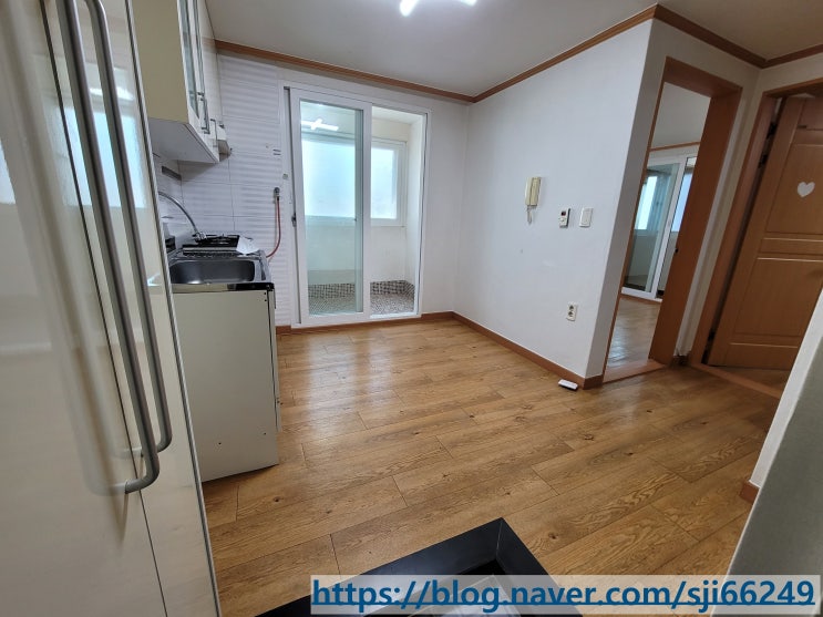  파주 탄현면 법흥리 투룸 월세 300/40만 풀옵션 가성비 좋은 깔끔한 남향집, 파주 영어마을 헤이리 투룸 임대