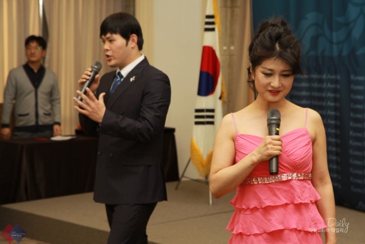 대한민국 교육산업대상을 빛낸 소프라노 헬렌킴(김현정)과 테너 최용호의 오페라 향연