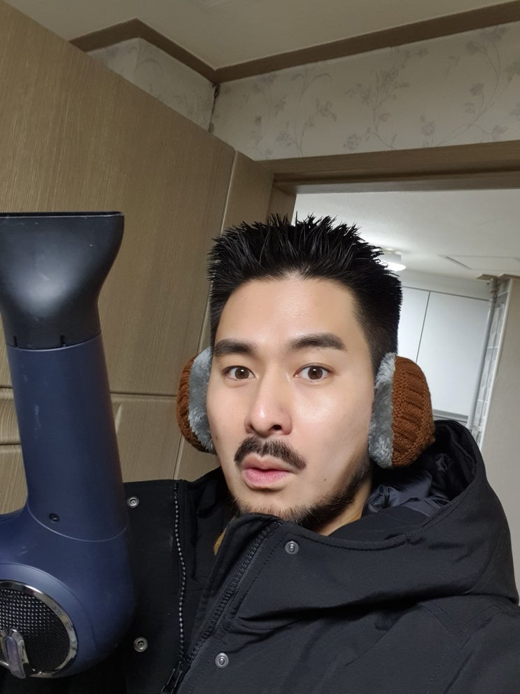  동절기 배란다 동파 보일러 배관 헤어 드라이기로 녹이기