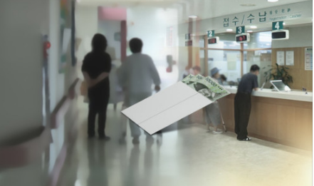 코로나 사망 '재해보험금' 받기 어려워진다 코로나 사망 '재해보험금' 받기 어려워진다