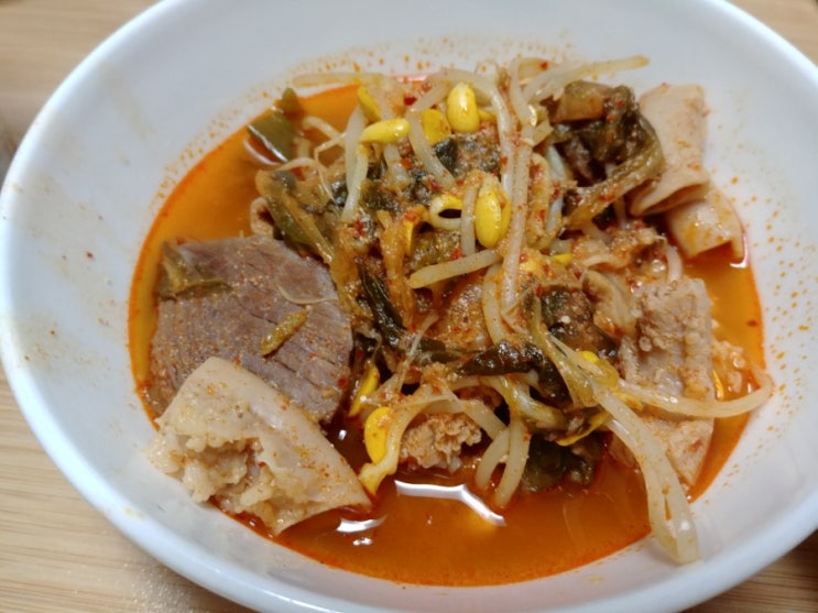 먹은 지 좀 된 곱창전골.. 폰에 저장된 음식 사진 말고는 새로운 배달 음식은 당분간 없어야........ 먹은 지 좀 된 곱창전골.. 폰에 저장된 음식 사진 말고는 새로운 배달 음식은 당분간 없어야........