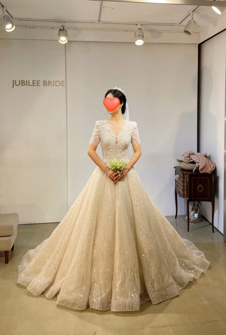  [Wedding] 쥬빌리브라이드 :: 반짝반짝 화려한 비즈 드레스 맛집!! (결혼준비, 본식드레스 가봉, 본식드레스 셀렉, jubileebride, 블랙라벨, 시그니처라벨)