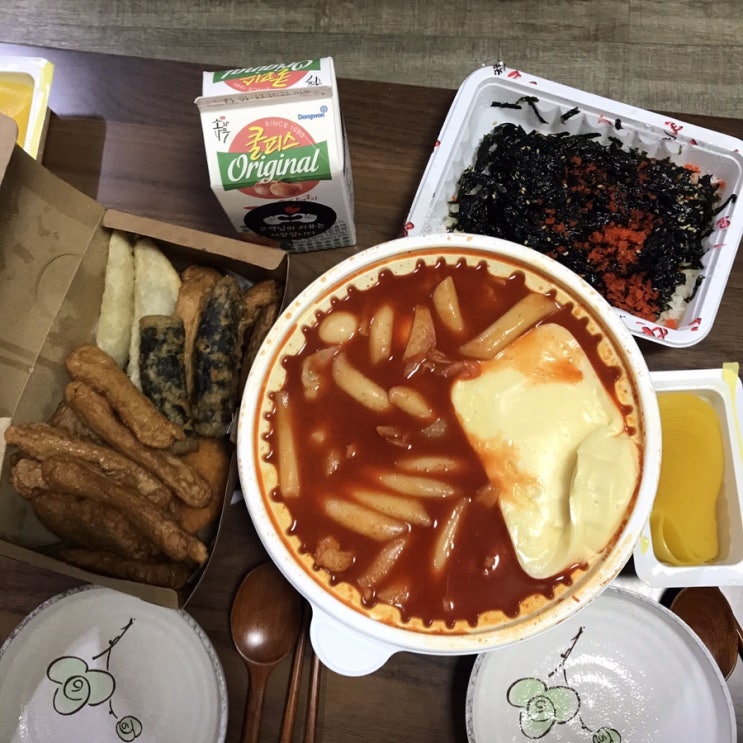  대전배재대 응급실떡볶이[중상맛 모듬튀김,오뎅튀김,잡채말이튀김추가]