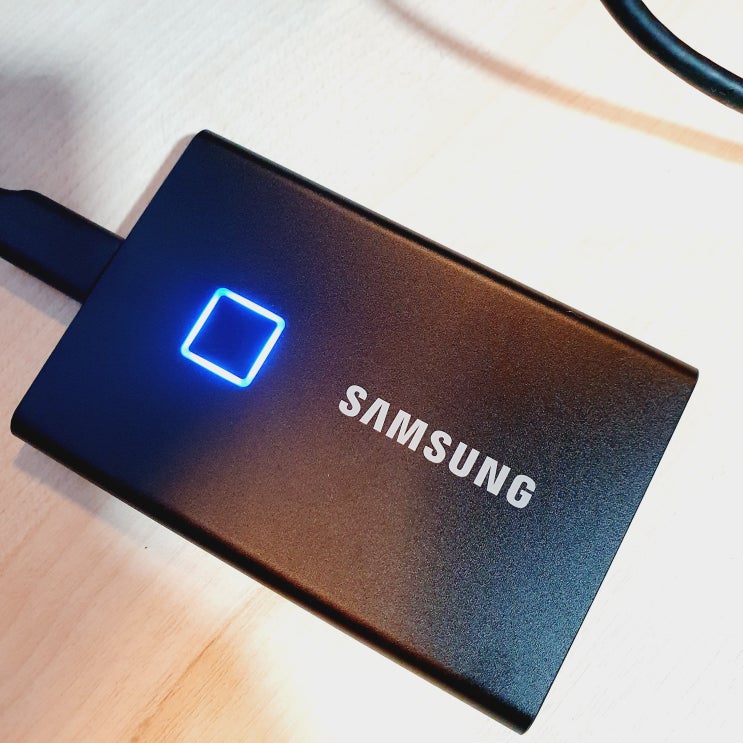  삼성 포터블SSD T7 Touch 2TB 지문인식 보안 외장SSD