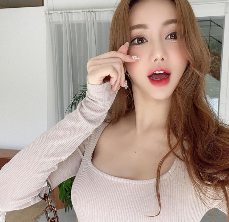 역시 모델은 모델이다... 피지컬 대박 박서아느님!! 박서아, 인스타그램, 배경화면, 옷, 패션, ....