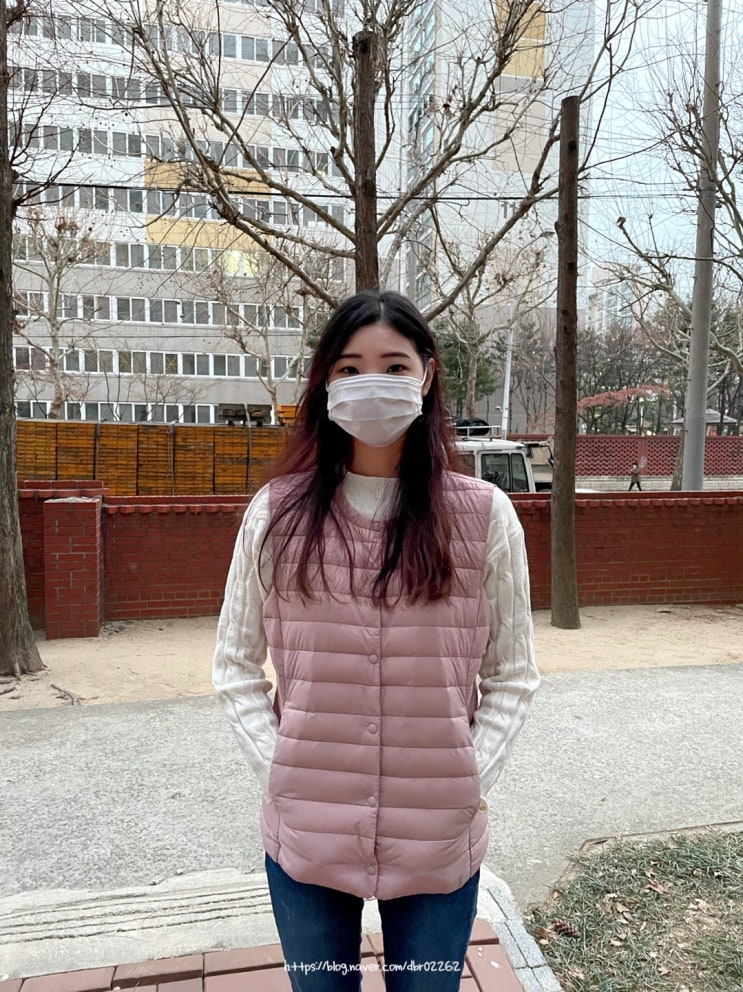 폴햄 :내돈내산: 프리미엄 라운드넥 구스 경량 베스트 패딩조끼 착샷 폴햄 :내돈내산: 프리미엄 라운드넥 구스 경량 베스트 패딩조끼 착샷