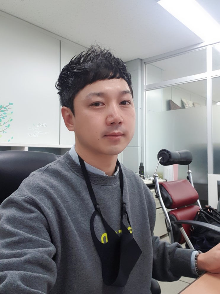  사직동 미용실, 깔끔한 남자 짧은머리 다운펌의 작은차이