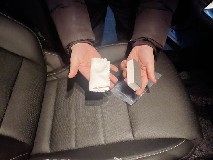  XM3 새차관리 중! [폼포나치 레더코트] 발라서 가죽시트관리 해주었어요~