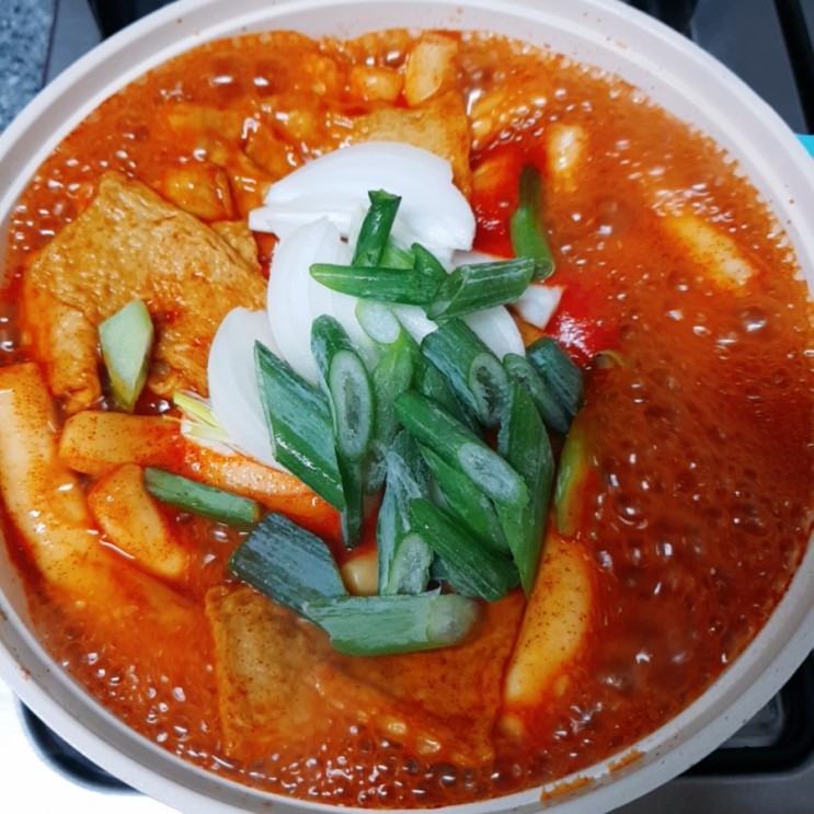 떡볶이의 제왕 - 오마이맛 강재준의 문방구 떡볶이