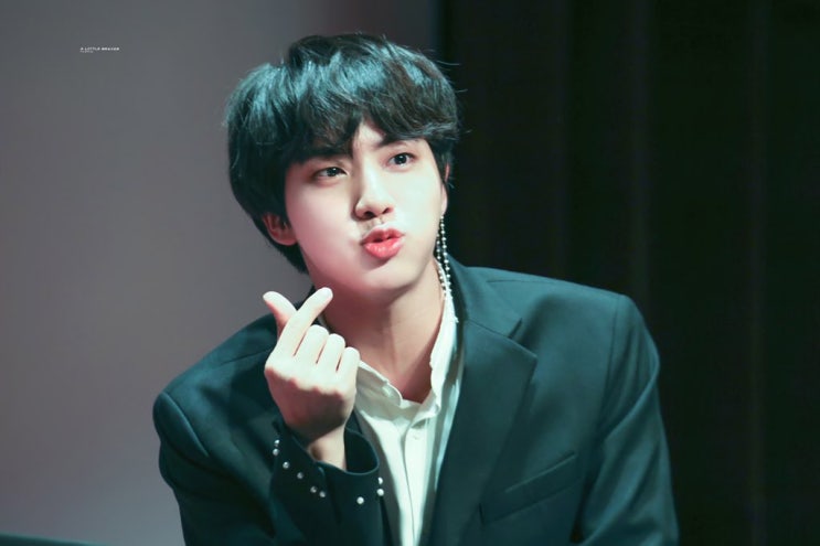  방탄 김석진 폰케이스에 그림그리기!