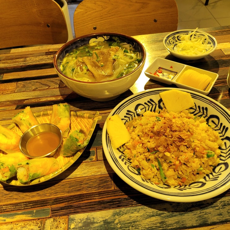 한겨울 폭설에 먹는 저동쌀국수맛집 벱비엣쌀국수