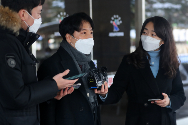 정인이 사건 양부모 변호사를 향한 공분 정인이 사건 양부모 변호사를 향한 공분