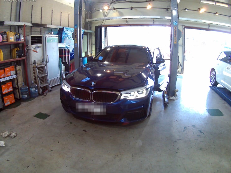  김포 풍무동 수입차 정비 BMW520d 차량 점검은 코어모터스와 함께!