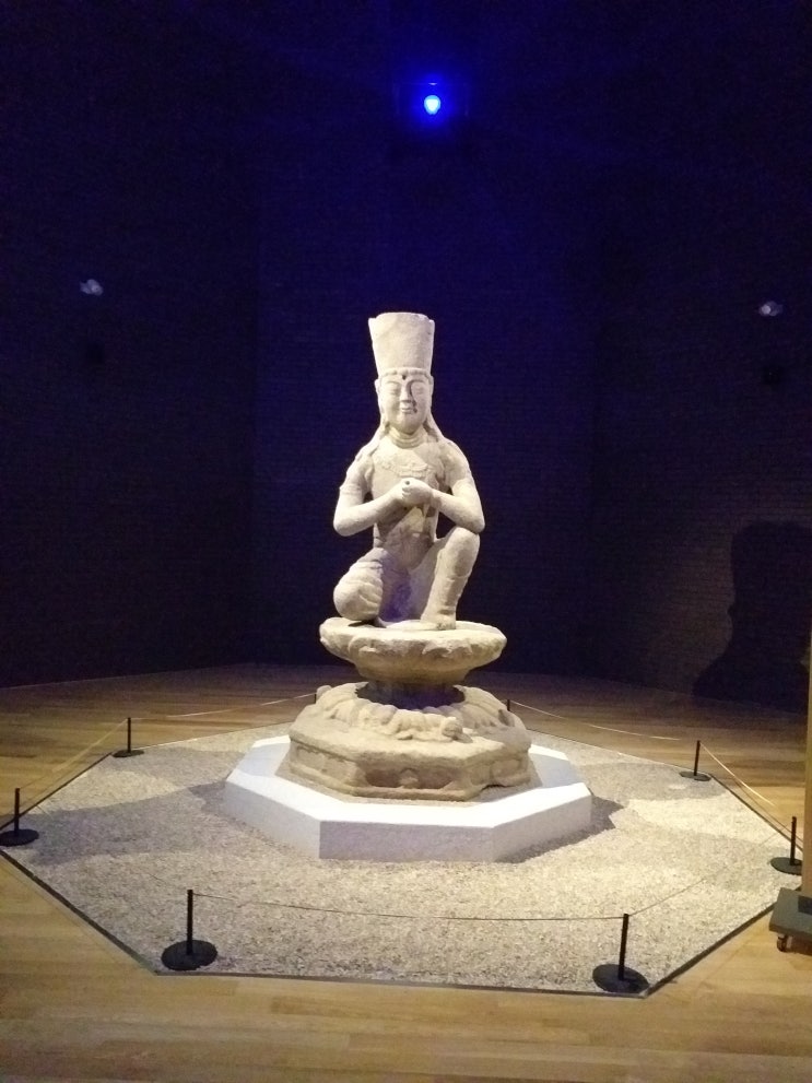 부처님의 진신사리를 친견하다.  월정사 성보박물관(聖寶博物館)