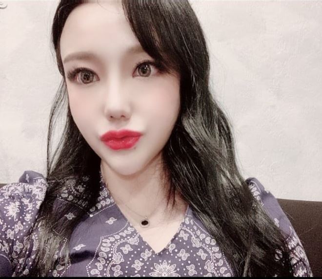  잠실에서 헤어메이크업 받고 생일잔치 이쁘게 했어요 !! 잠실새내에 위치한 마티아메이크업