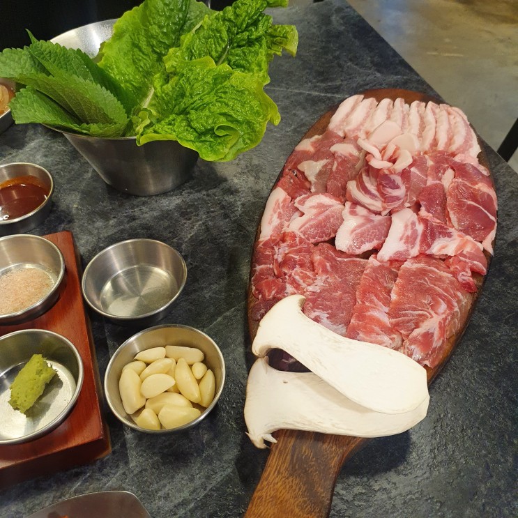 제주 고기 특수부위 전문점 동래 고깃집, 맛집 "귀인"
