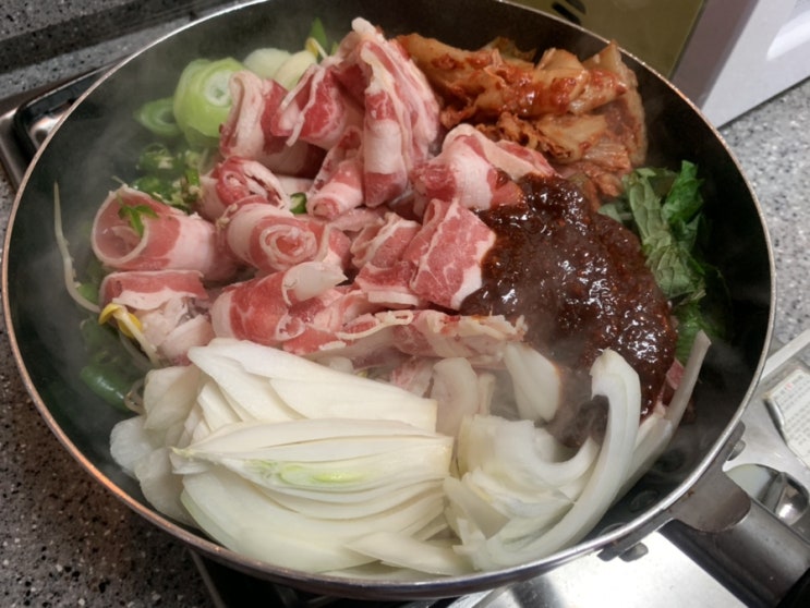  백종원 말고 그냥 내가 대충만든  존맛탱 콩나물 불고기 레시피
