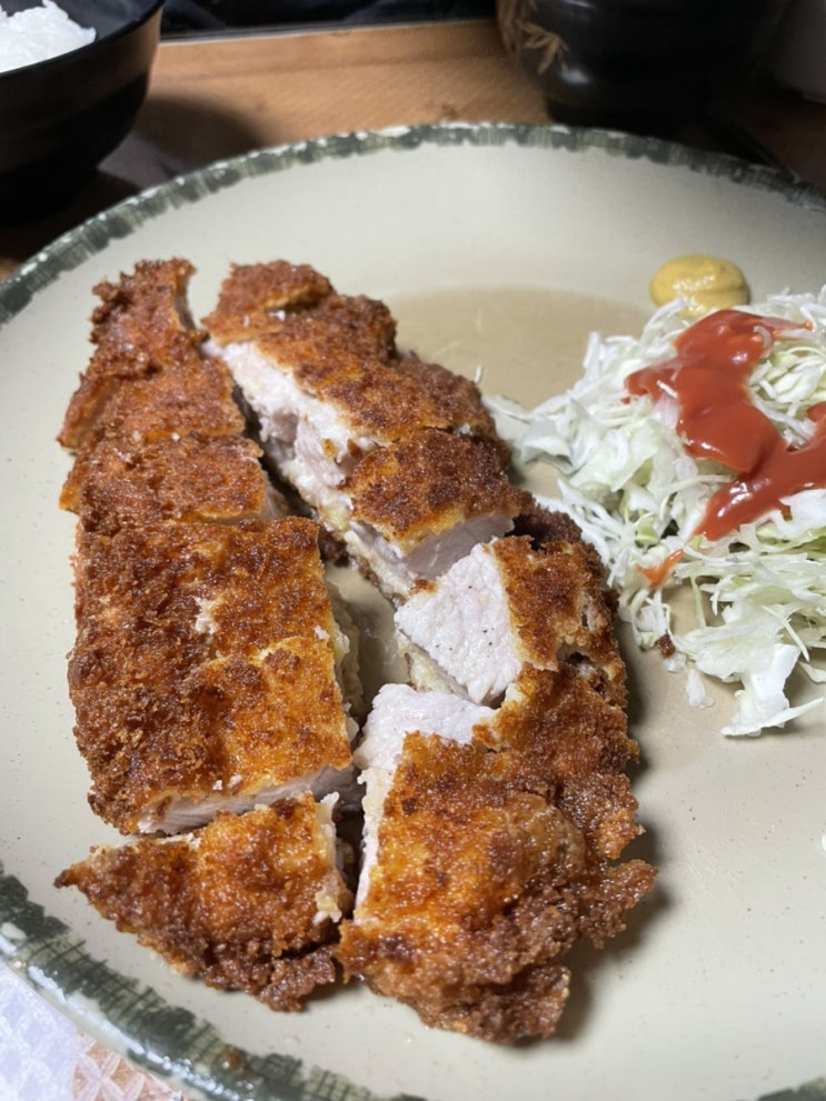  수요미식회에 나온 신사역 근처 한성 돈까스