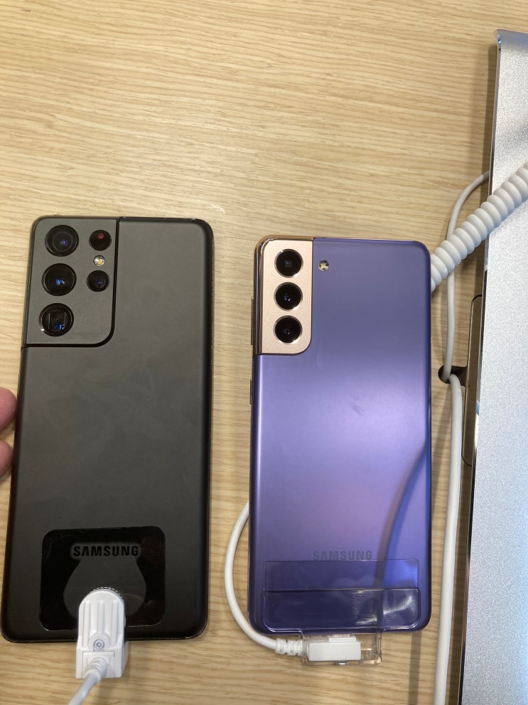  갤럭시 S21 색상 + 크기 + 디자인 실사진 비교