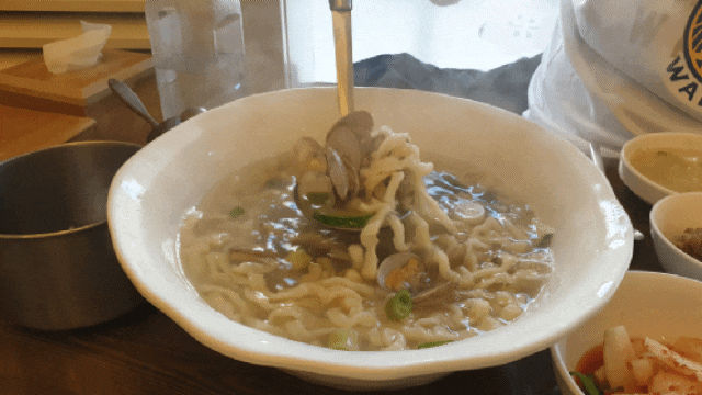  칼국수전문점 [용봉동 들깨마을]