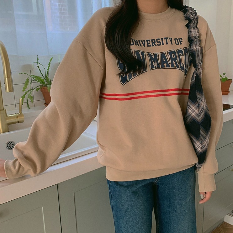  리코아 영문 기모맨투맨