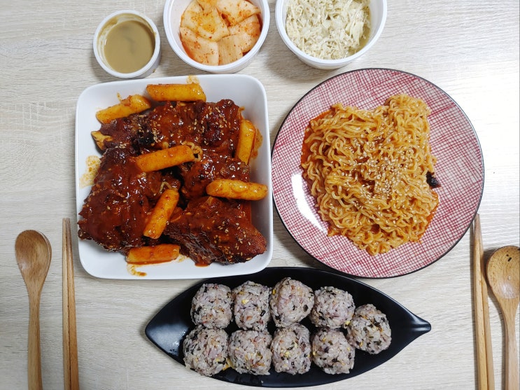  김해율하밥집 명인감자탕 뼈구이가 맛있는곳 배달도 해요