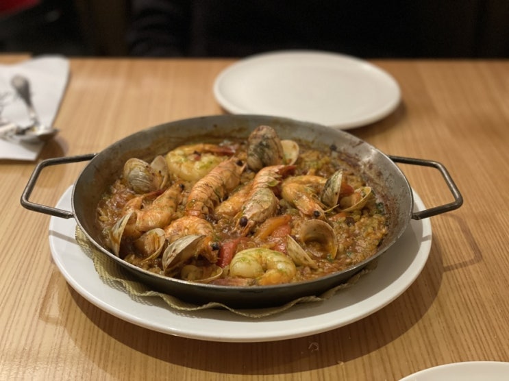  광화문역 데이트 맛집 엘쁠라또