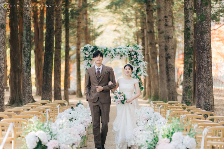 강원도 관광명소 남이섬 숲 속 프라이빗 웨딩 영화 속 주인공처럼 강원도 관광명소 남이섬 숲 속 프라이빗 웨딩 영화 속 주인공처럼