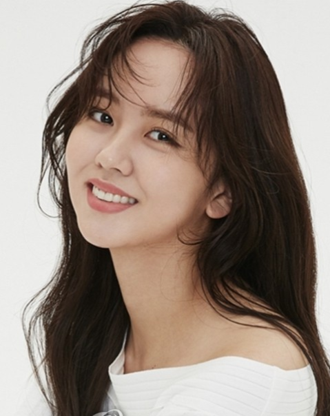 소처럼 열심히 일 한 배우 김소현 필모그래피 소처럼 열심히 일 한 배우 김소현 필모그래피