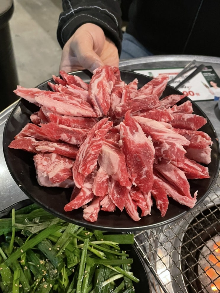  왕십리연탄집 소갈비살/껍데기맛집 소주가 콸콸콸!!