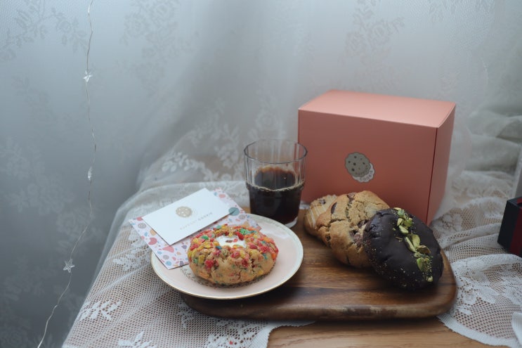  디밤비7기 활동마감선물로 맛있는 라뽀쿠키 받았어요