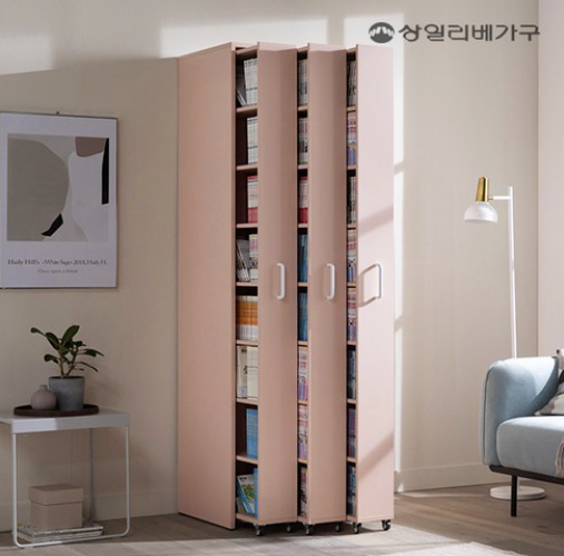  높은 공간활용도와 수납력 강한 3단 컬렉터 슬라이딩 수납책장