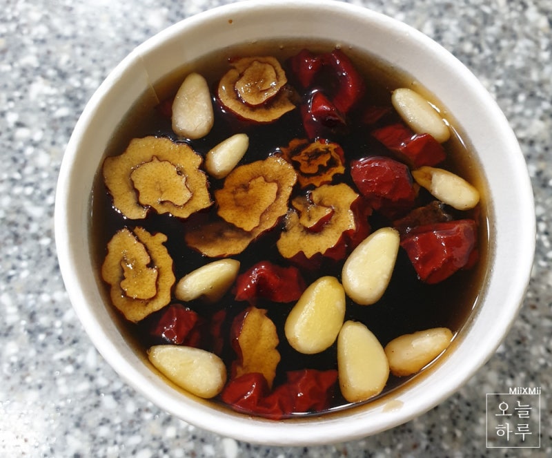 건강한 겨울나기 - 간단한 수제 쌍화차 만들기! 3