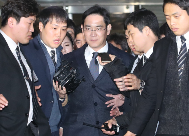 삼성전자 이재용 부회장 오너리스크에 tsmc 주가는 웃는다. 주가전망 팹리스 고객과 5나노 공정