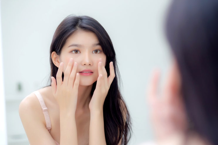  팔자주름관리? 화장품, 마사지로 가능할 거란 착각