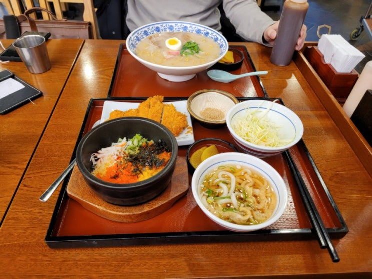  왕십리역 왕십리 엔터식스 맛집 :: 돈까스, 알밥, 라멘 맛있는 "신기소 플러스" (내돈내산)