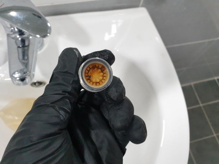  인천광역시 서구 수도보일러배관청소 사동 경동 녹물제거 부식된 철가루