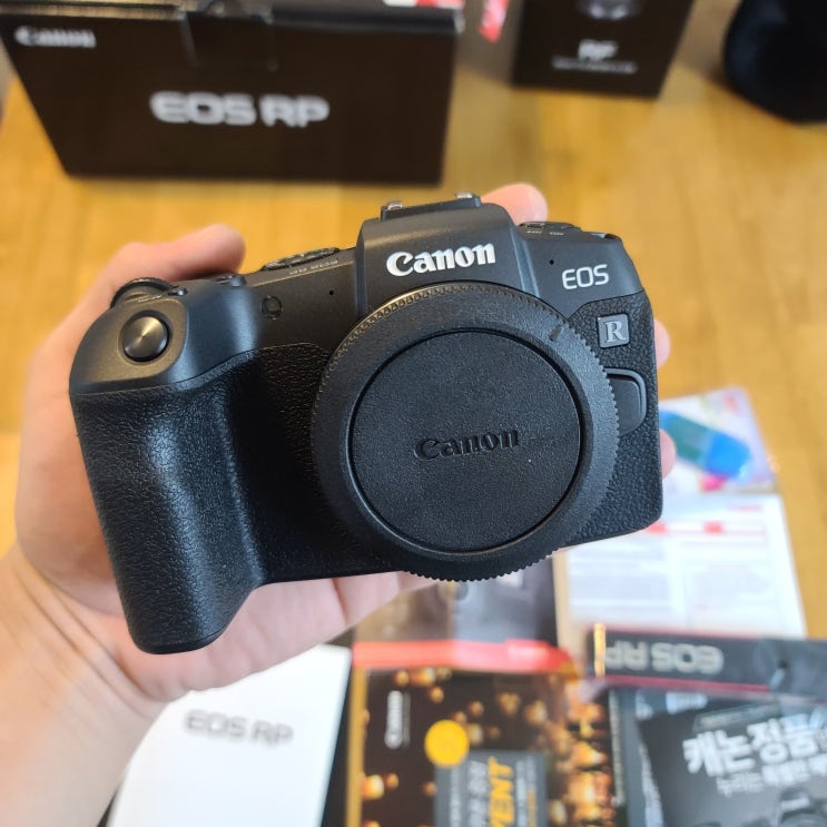 캐논EOSRP 풀프레임 카메라, RF 35mm 단렌즈 구매!