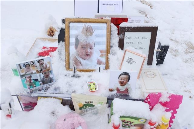 “신고하면 엄마 못 만난다” 매일 맞고도 입 다문 아이… 아동학대 뒤엔 돌봄 공백 “신고하면 엄마 못 만난다” 매일 맞고도 입 다문 아이… 아동학대 뒤엔 돌봄 공백
