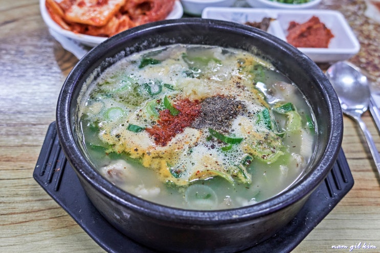 속초관광수산시장 아바이순대타운 아바이순대국