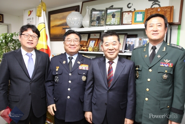  사랑의 종이 앞으로도 당신을 응원합니다.