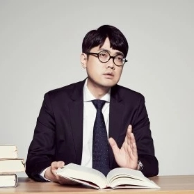 수능 국어 1타 강사 박광일 연봉 댓글 조작 혐의 구속 충격